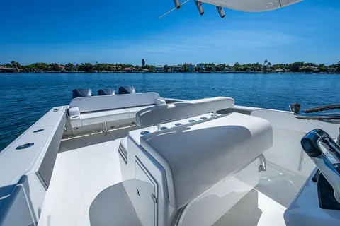 2017 Venture 39 Open, photo 1 in Lantana, FL