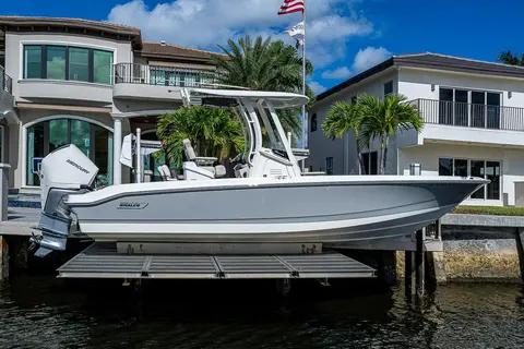 2023 Boston Whaler 250 Dauntless, photo 1 in Boca Raton, FL