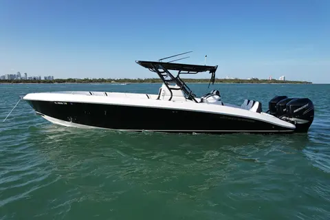2009 Midnight Express 34 Open, photo 1 in Miami, FL