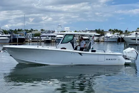 2023 Blackfin 332 CC, photo 1 in Coconut Grove, FL