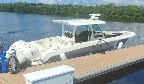 2020 Boston Whaler 380 Outrage, photo 1 in Cape Coral, FL