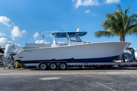 2026 Front Runner 39 Center Console, photo 1 in Stuart, FL