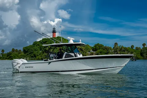 2019 Blackfin 332 CC, photo 1 in Jupiter, FL