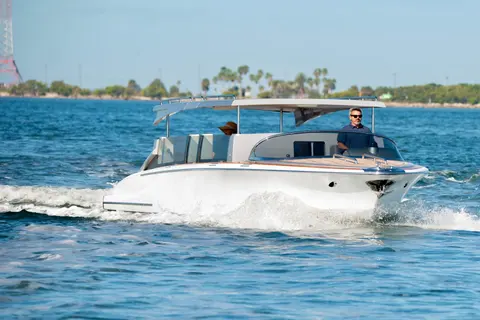 2016 Hodgdon Venetian Limo Tender, photo 1 in St Petersburg, FL