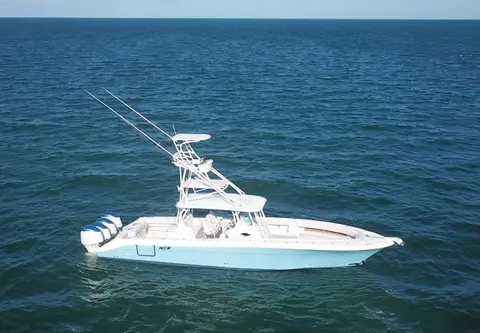 2014 Hydra-Sports 42, photo 1 in Fort Lauderdale, FL