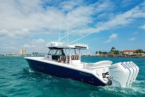 2027 Bahama 41 GT, photo 1 in Fort Pierce, FL