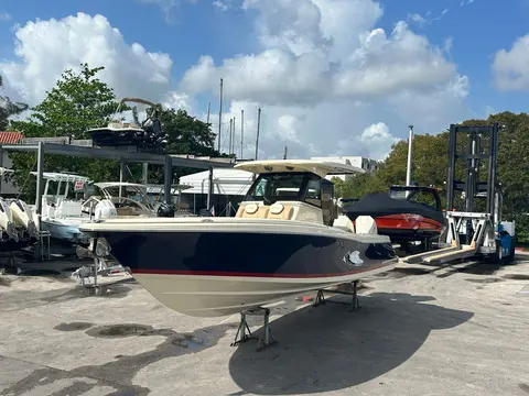 2026 Chris-Craft Catalina 31, photo 1 in Ft Lauderdale, FL