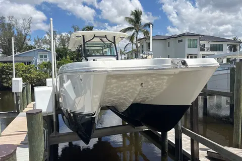 2026 World Cat 325 CC, photo 1 in Naples, FL
