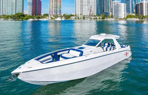 2023 Cigarette 42' Auroris, photo 1 in Miami, FL
