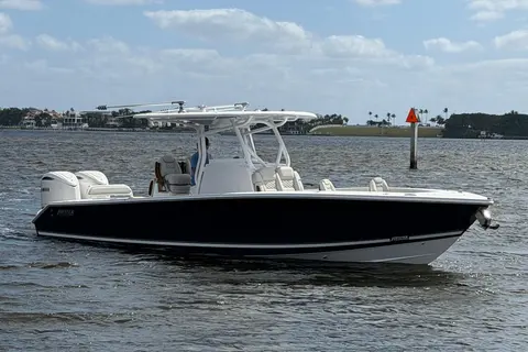 2026 Jupiter 32, photo 1 in Lake Worth, FL