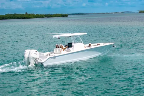 2027 Jupiter 32, photo 1 in Stuart, FL