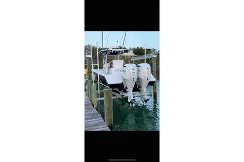 2024 Jupiter 32 HFS, photo 1 in Lantana, FL
