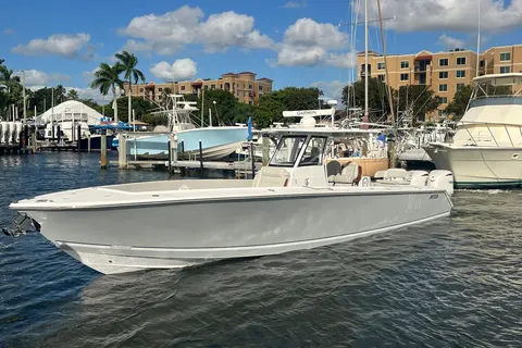 2025 Jupiter 38, photo 1 in Lantana, FL