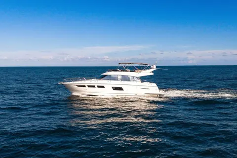 2013 Prestige 550, photo 1 in Pompano Beach, FL