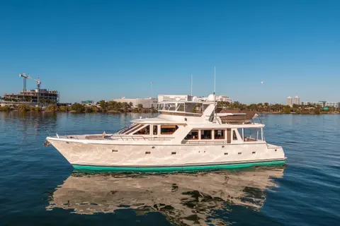 2006 Offshore Yachts 72 Pilothouse, photo 1 in Miami, FL