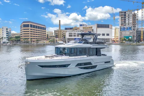 2022 OKEAN 50 Flybridge, photo 1 in Tampa, FL