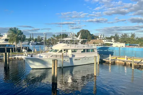 1989 Hatteras 65 Motor Yacht, photo 1 in Fort Lauderdale, FL