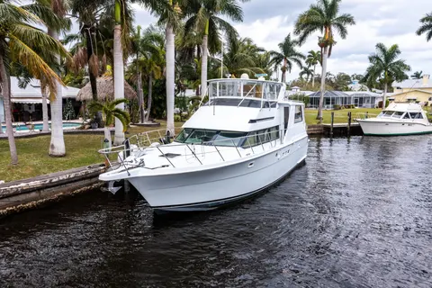 1999 Hatteras 52 Cockpit Motor Yacht, photo 1 in Stuart, FL