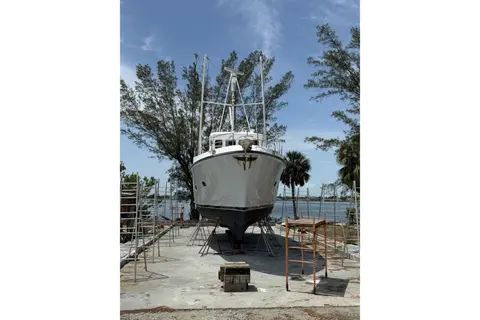 2002 Nordhavn 40, photo 1 in North Palm Beach, FL