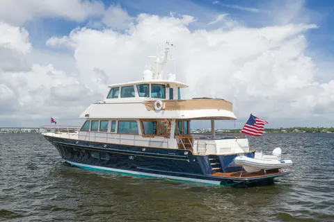 2022 Hunt Yachts Hunt Ocean 76EP, photo 1 in Stuart, FL