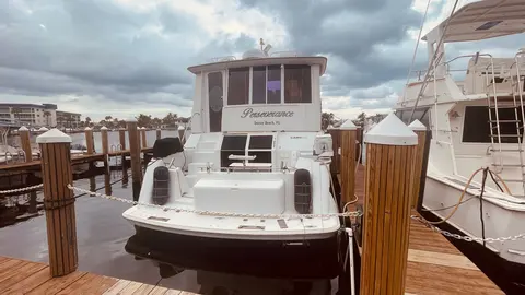 1997 Carver 500 Cockpit Motor Yacht, photo 1 in Delray Beach, FL