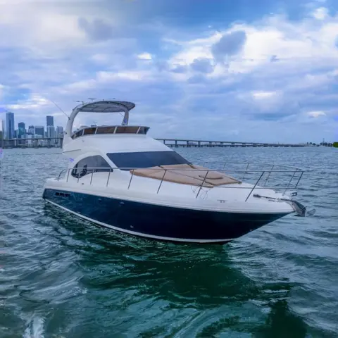 2006 Sea Ray 44 Sedan Bridge, photo 1 in Miami, FL