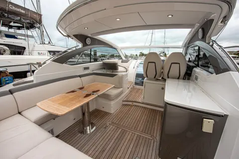 2025 Princess V40, photo 1 in Hollywood, FL