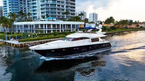 2007 Princess 23M, photo 1 in Miami, FL