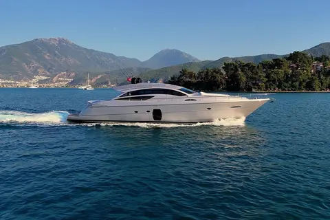 2010 Pershing 72, photo 1 in Fort Lauderdale, FL