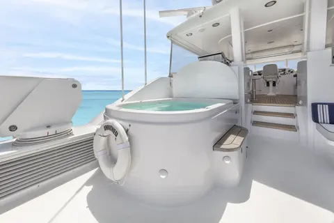 2006 Westport 112, photo 1 in Jupiter, FL
