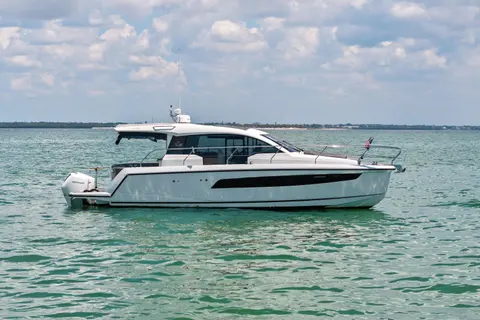 2023 Sealine C335V, photo 1 in Tarpon Springs, FL