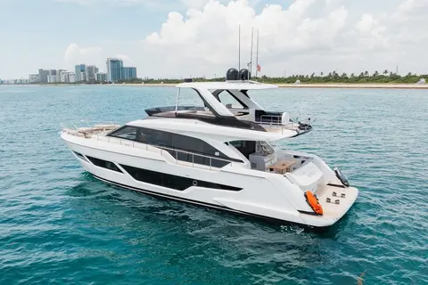 2025 Ferretti Yachts 670, photo 1 in Miami, FL