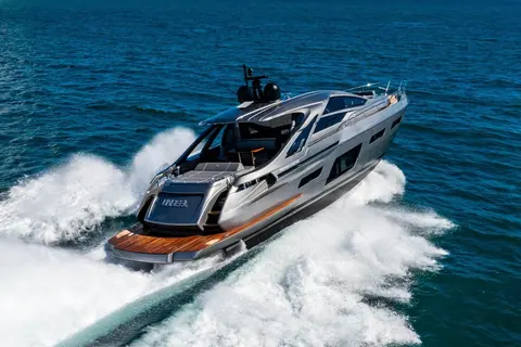 2023 Pershing 7X, photo 1 in Miami Beach, FL
