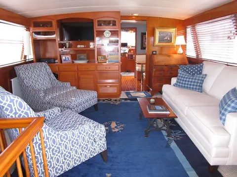 1973 Matthews Voyager, photo 1 in Fort Lauderdale, FL