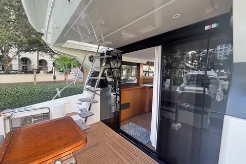 2015 Bavaria Virtess 420 Coupe, photo 1 in Fort Lauderdale, FL