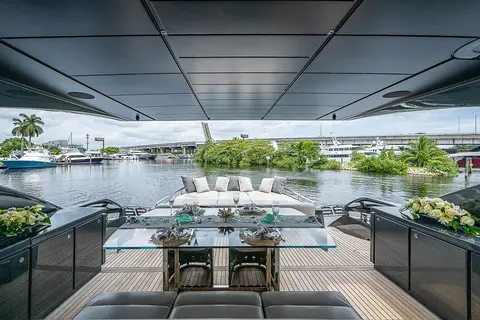 2014 Pershing 92, photo 1 in Fort Lauderdale, FL