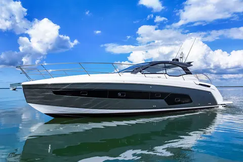 2025 Azimut Atlantis 45, photo 1 in Clearwater, FL