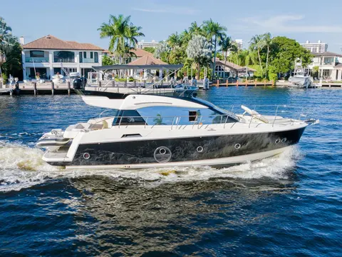 2016 Beneteau Monte Carlo 5, photo 1 in Fort Lauderdale, FL