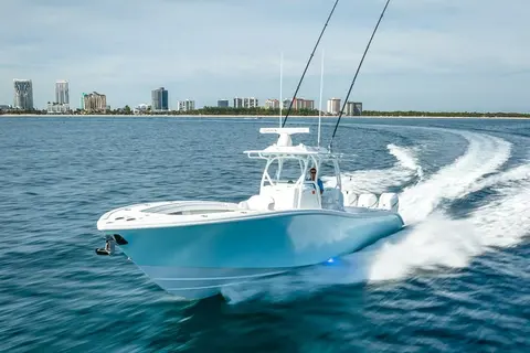 2023 Yellowfin 36 Offshore, photo 1 in Jupiter, FL