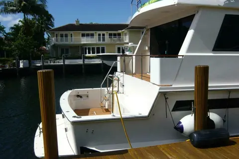 1990 Viking Cockpit Motor Yacht, photo 1 in Fort Lauderdale, FL