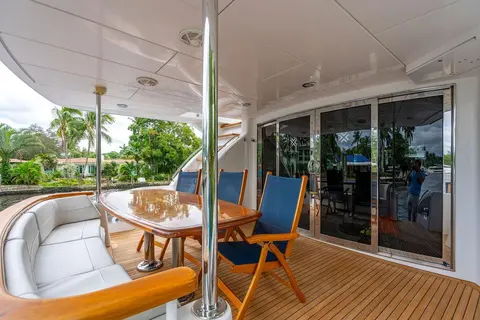 2007 Hatteras 80 Motor Yacht, photo 1 in Fort Lauderdale, FL