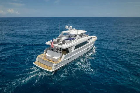 2005 Horizon 94 Motor Yacht, photo 1 in Stuart, FL