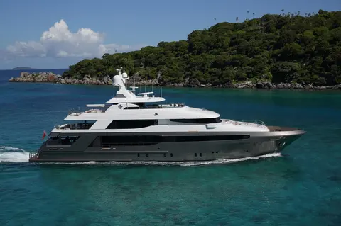 2016 Crescent Full Displacement, photo 1 in Fort Lauderdale, FL