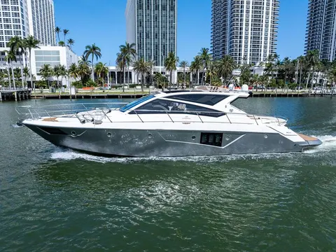 2014 Cranchi 56 HT, photo 1 in Miami Beach, FL