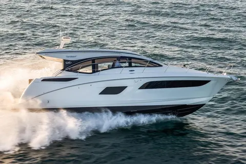 2016 Sea Ray Sundancer 400, photo 1 in Miami, FL