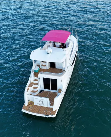 2007 Meridian 459 Motoryacht, photo 1 in Miami, FL