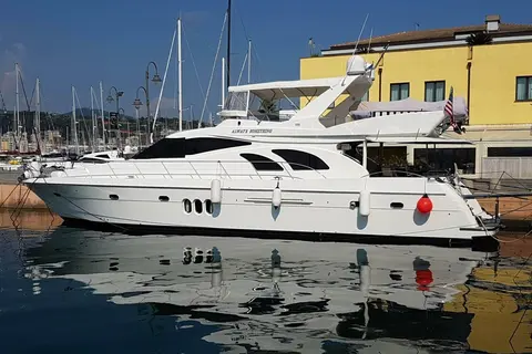 2009 Grand Harbour 66 Motoryacht, photo 1 in Aventura, FL