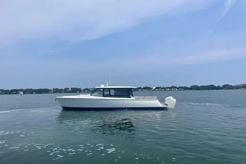 2024 MJM 4, photo 1 in Miami, FL
