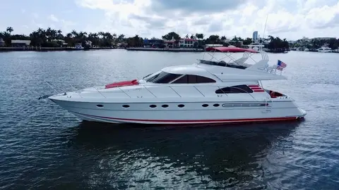 1999 Fairline Squadron 65, photo 1 in Miami Beach, FL