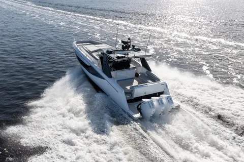 2026 Azimut Verve 42, photo 1 in Fort Myers, FL